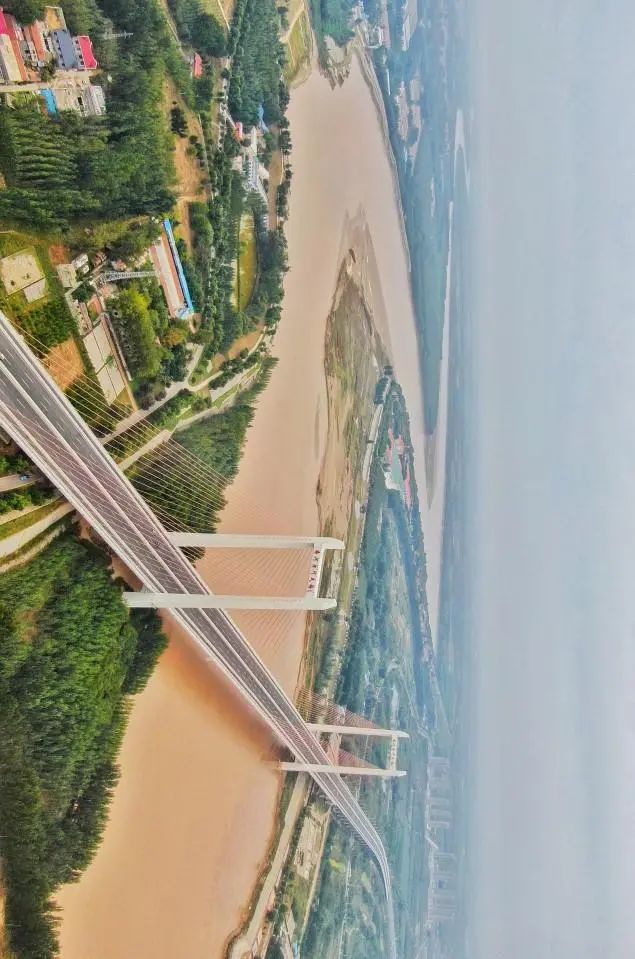 德州齊河黃河大橋。馬志勇攝