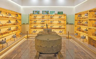 330件石磨，展示農耕文化