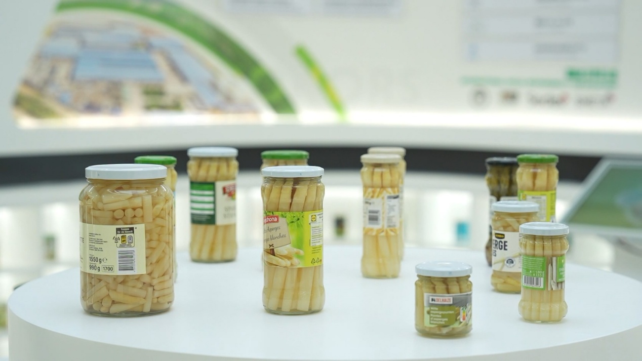 曹縣盛慶食品有限公司生產的各種蘆筍罐頭產品。曹縣縣委宣傳部供圖