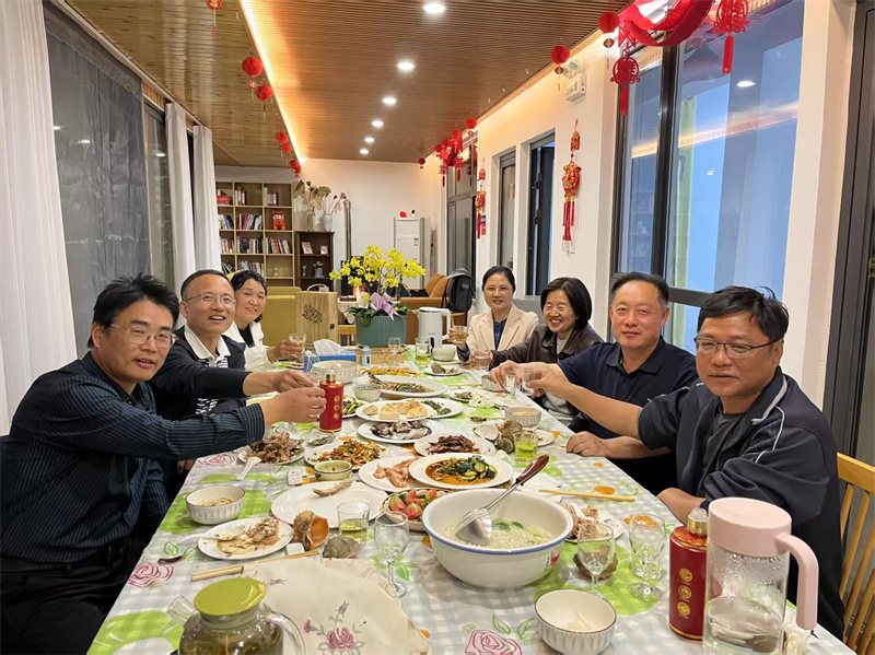 種花家民宿讓來到的游客有了“家”的感覺。日照山海天黨群工作部供圖