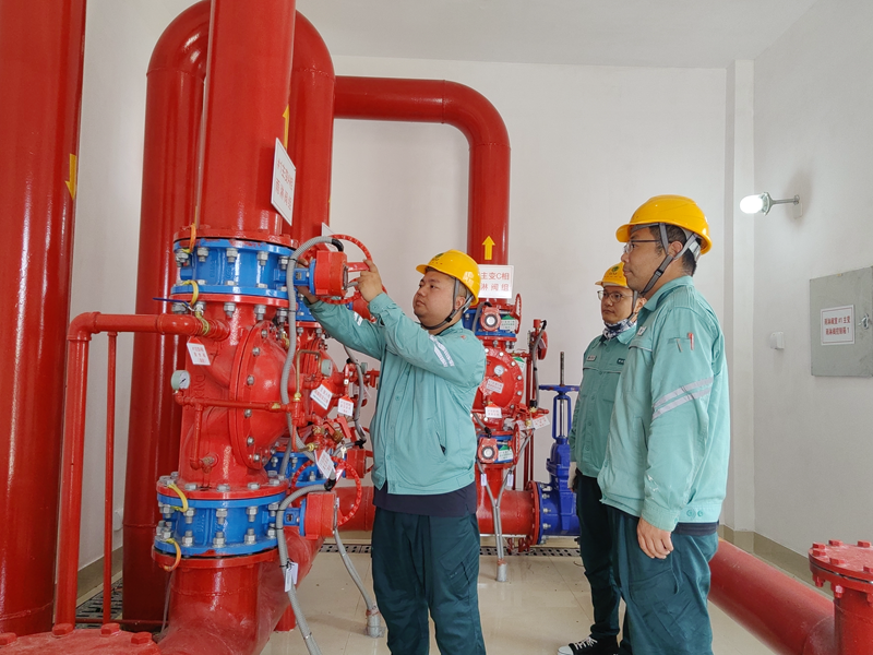 國網山東超高壓公司組織對臨淄500千伏變電站擴建工程驗收。